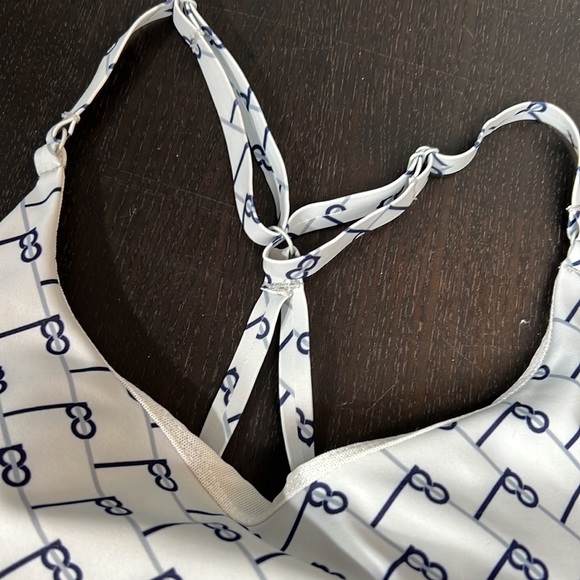 PollyPark SET of 2: Top & high waist reversible shorts in Naval Printed Small - Picture 11 of 15